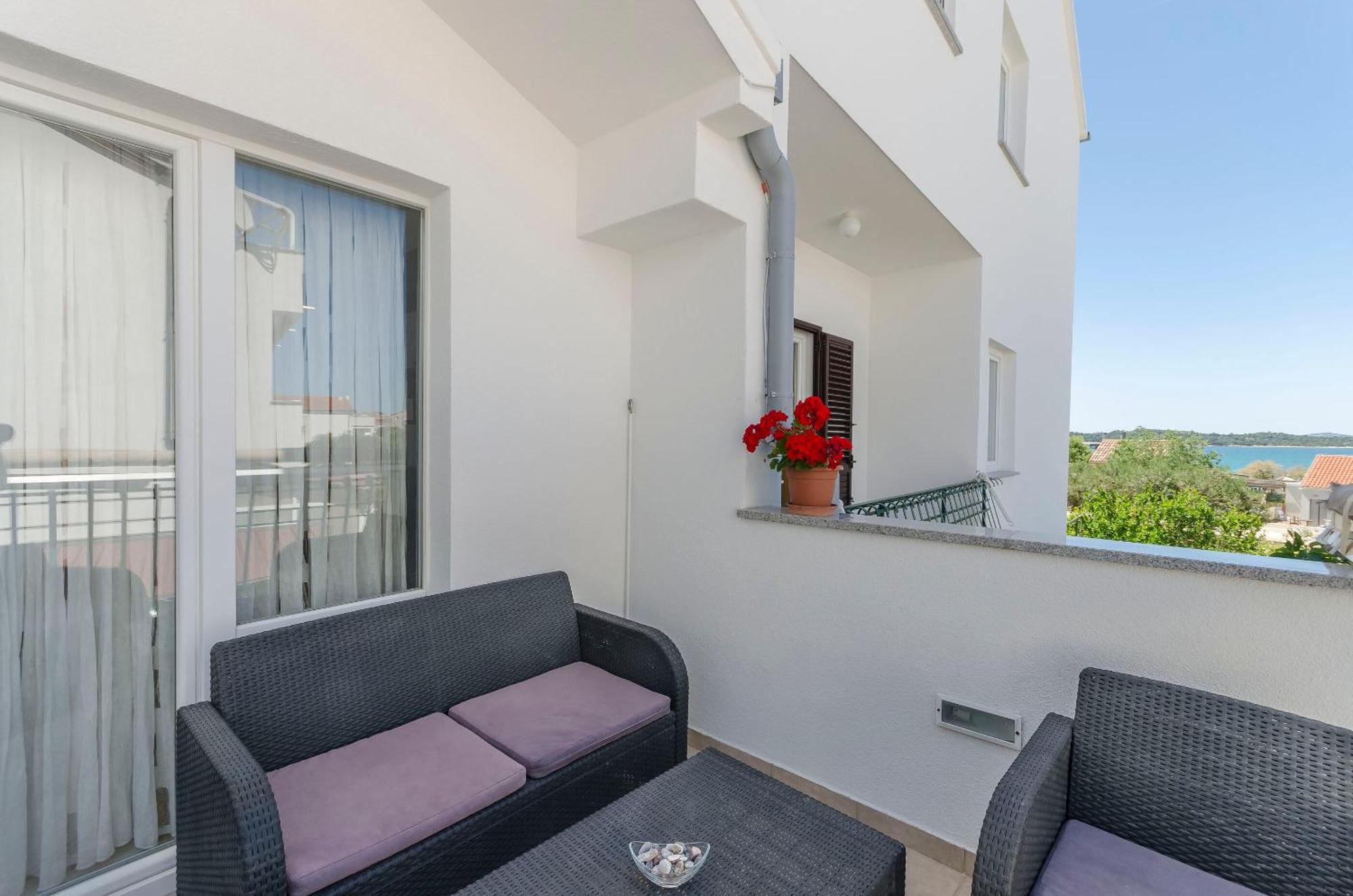 וודיצה Apartments Grgo מראה חיצוני תמונה