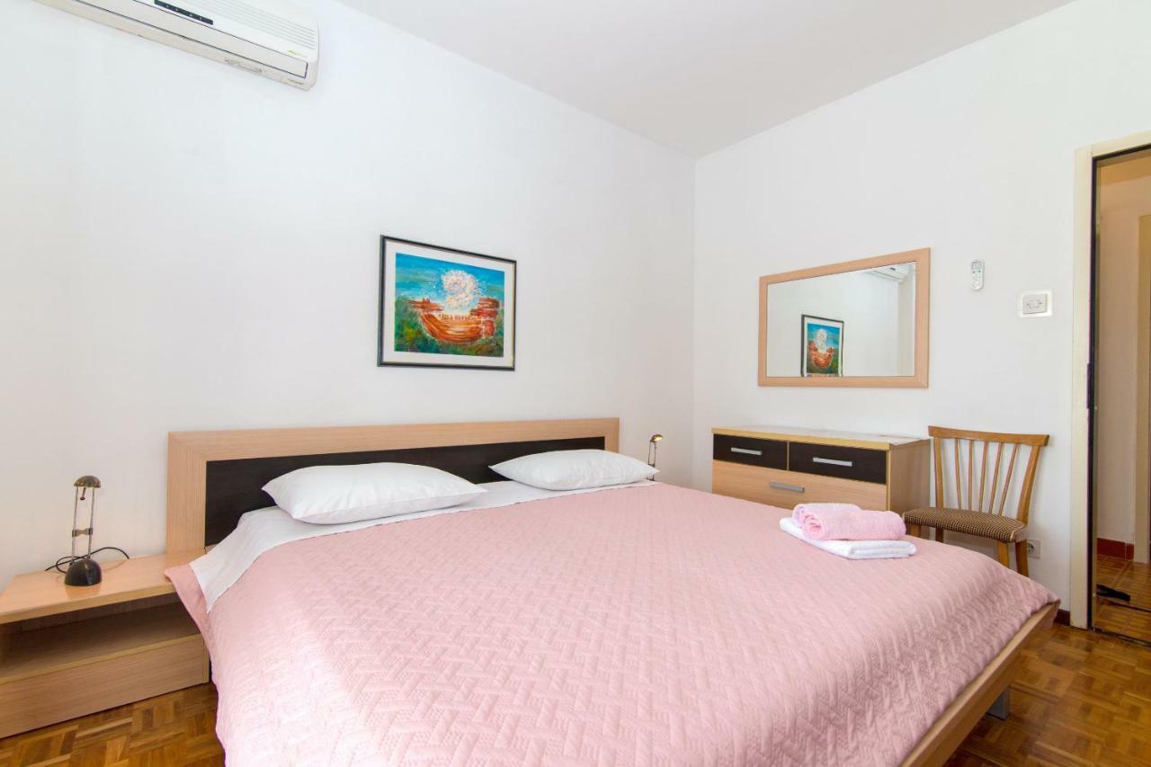 וודיצה Apartments Grgo מראה חיצוני תמונה